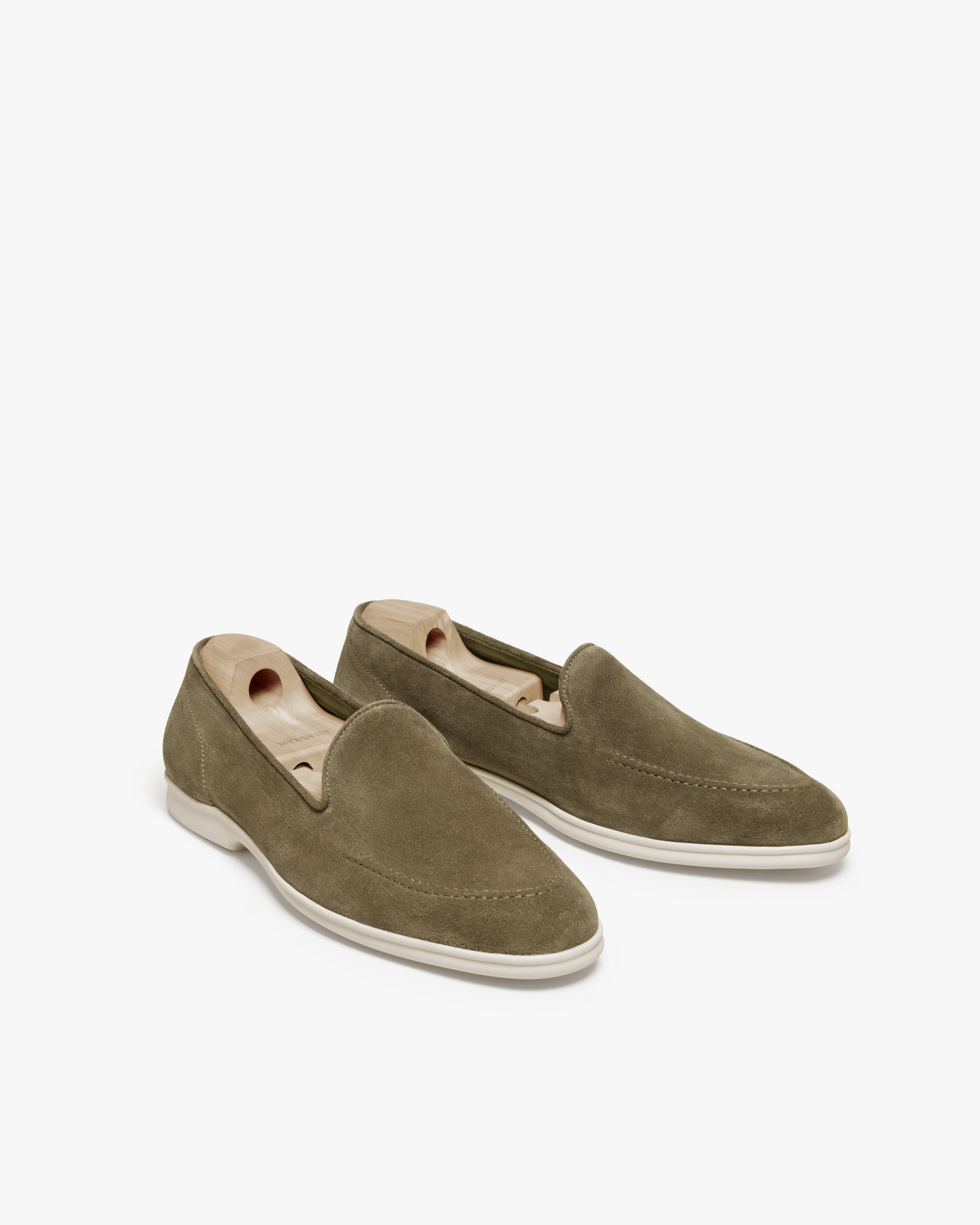 Brännö II – Moss Green Suede