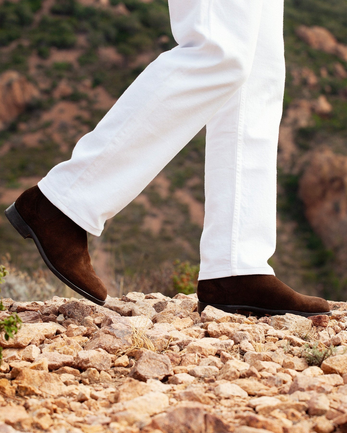 Elfvik – Dark Brown Suede