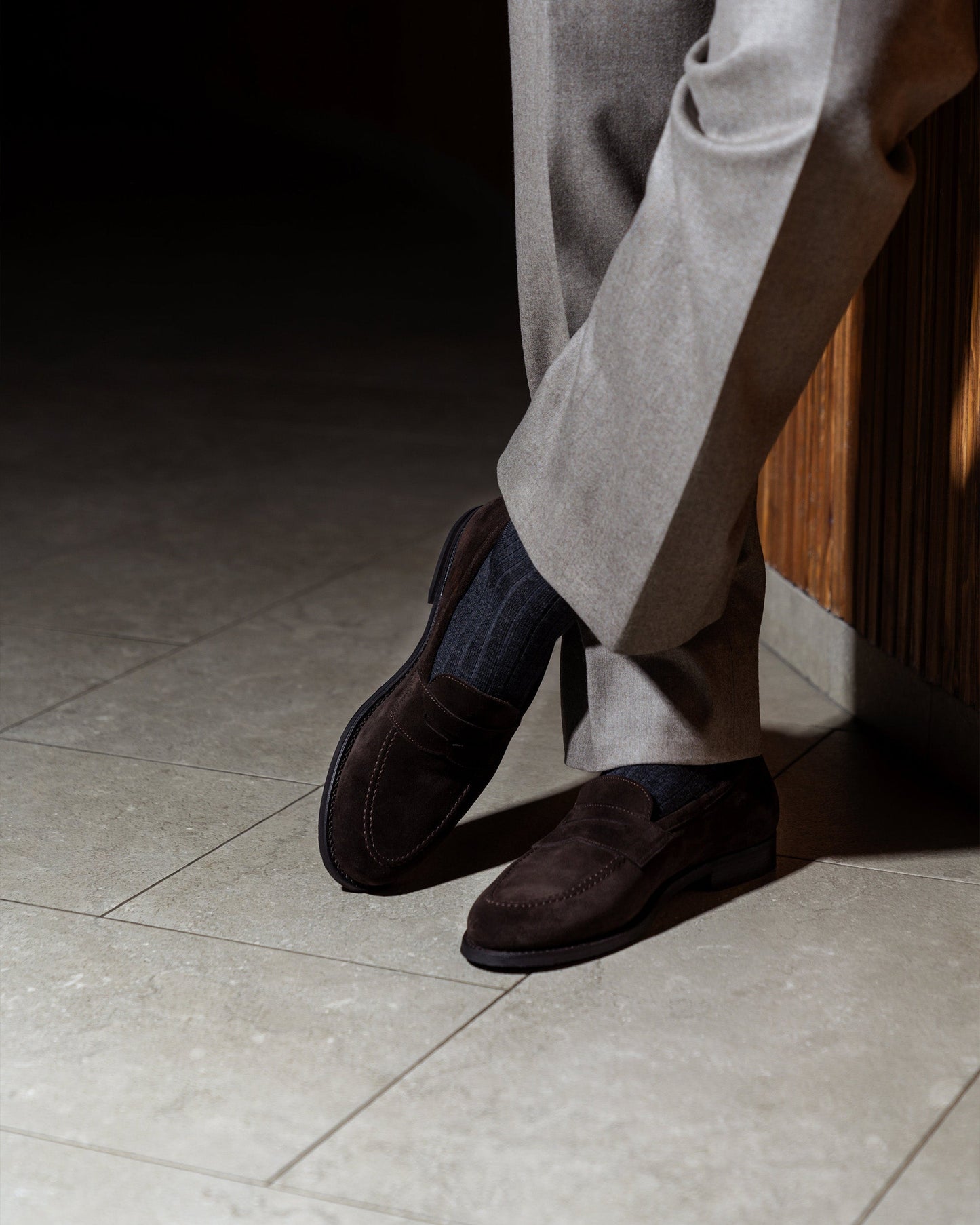 Stenhammar II – Dark Brown Suede
