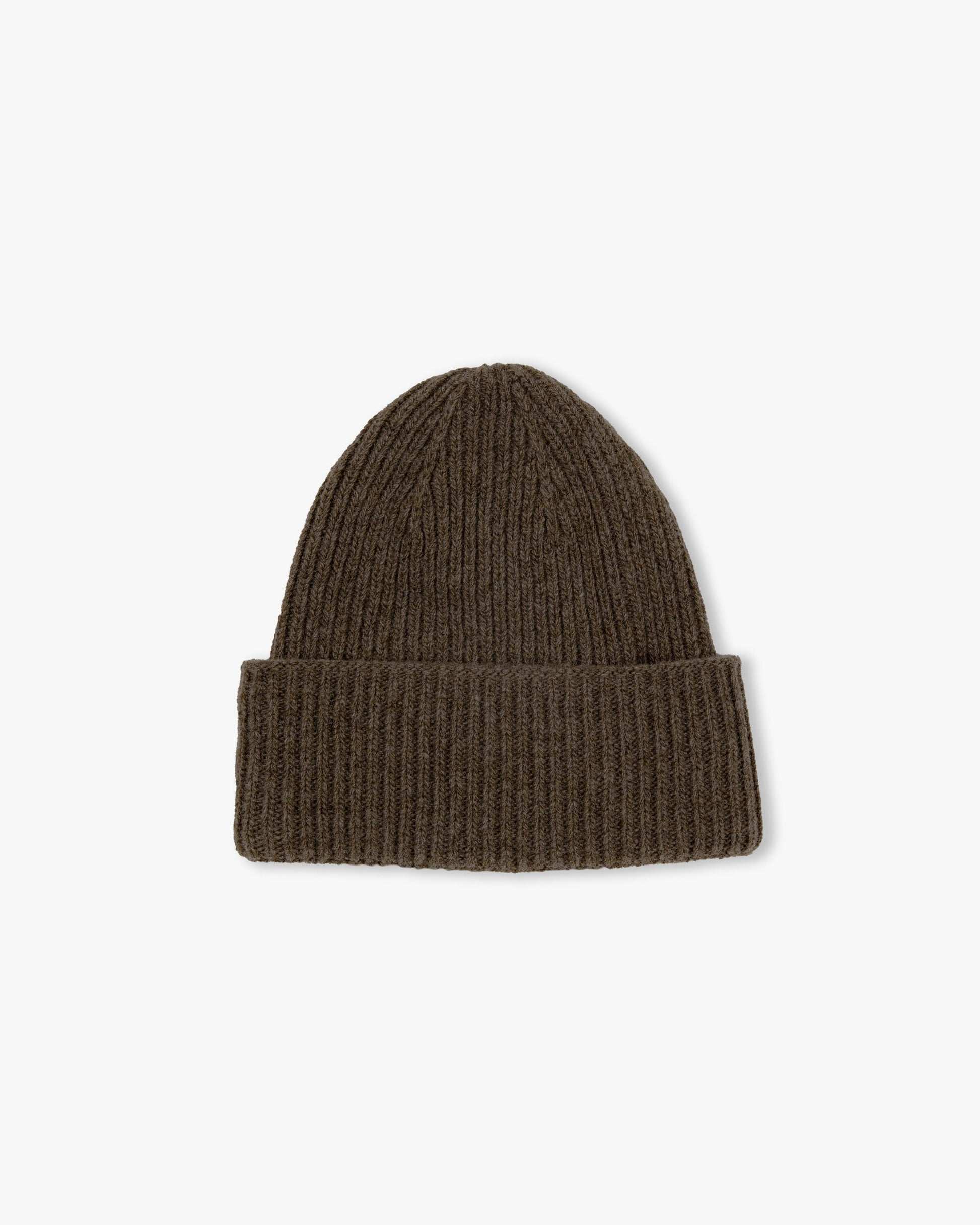 A close-up studio shot of the Hat – Merino/Cashmere – Brown, highlighting its ribbed texture against a white background.
