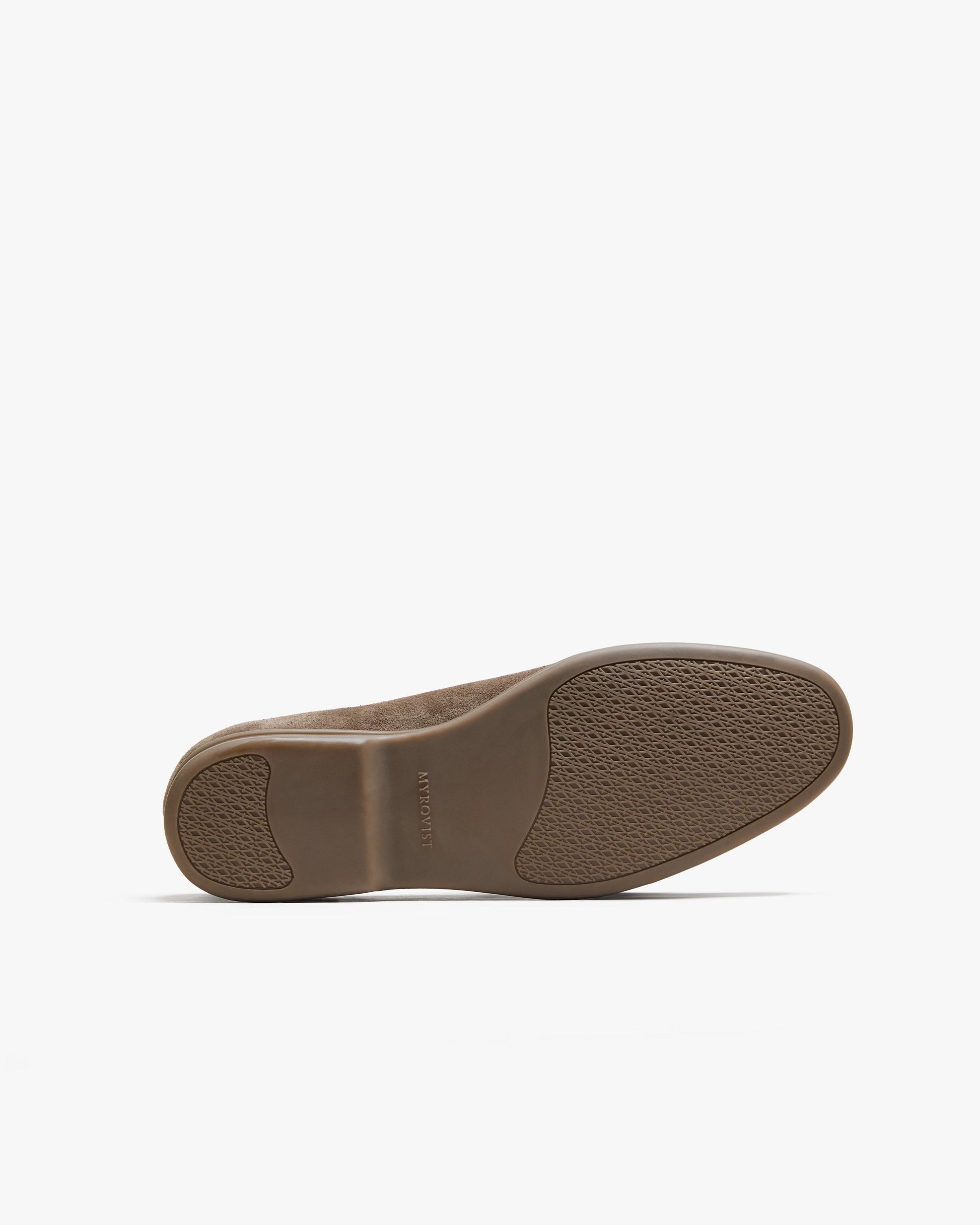 Close-up of the sole of Ängby Walker in taupe suede, featuring a textured rubber walker sole designed for stability, flexibility, and comfortable daily wear.